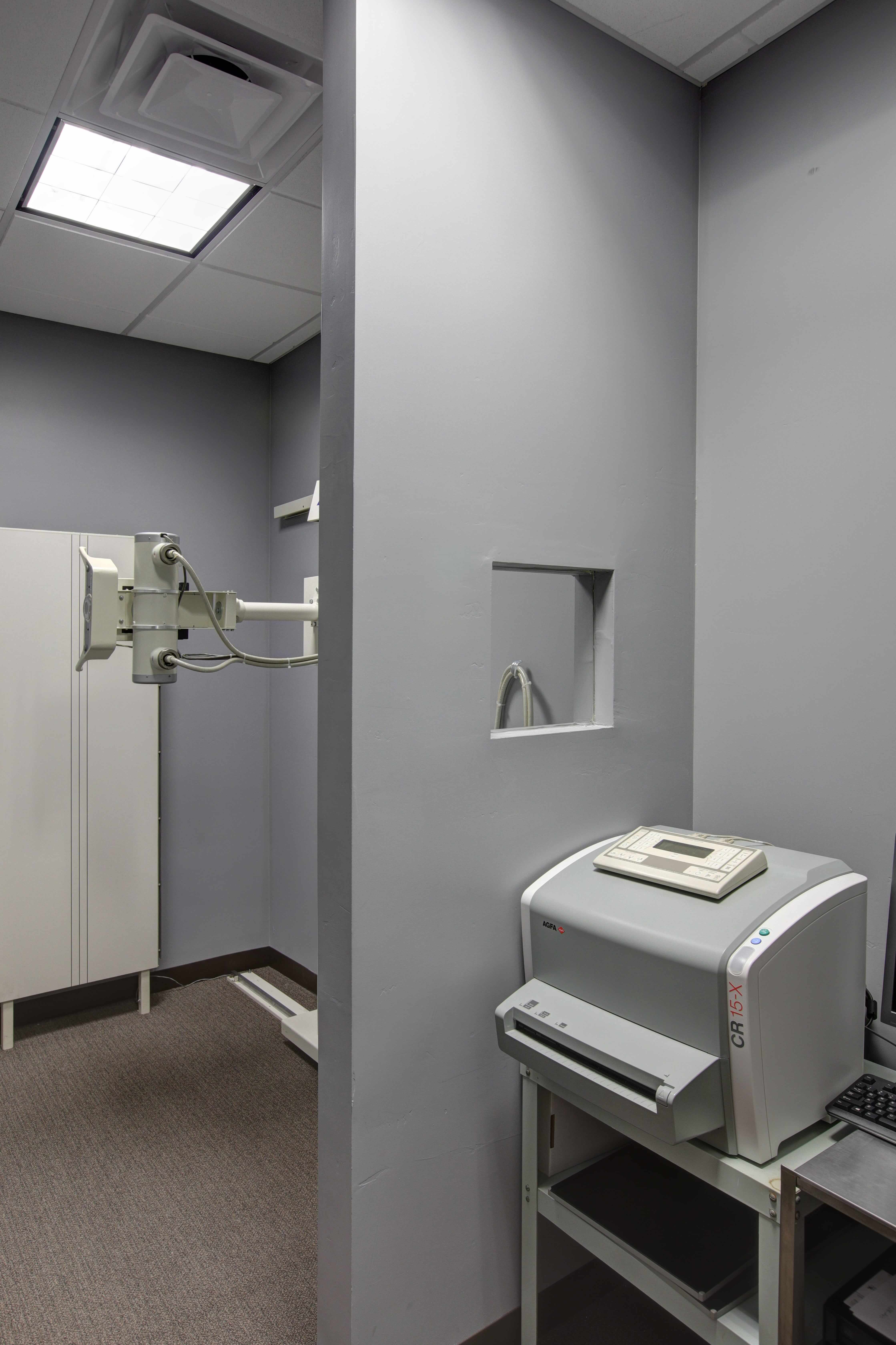 On-site digital X-ray and imaging room